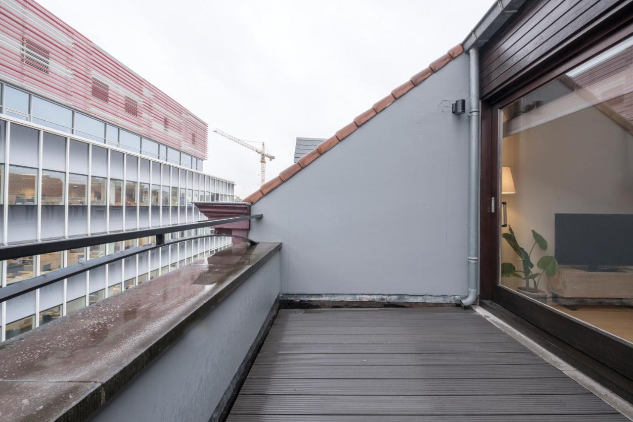 Functional Housings 2 Steps From Grand Place Брюксел Екстериор снимка