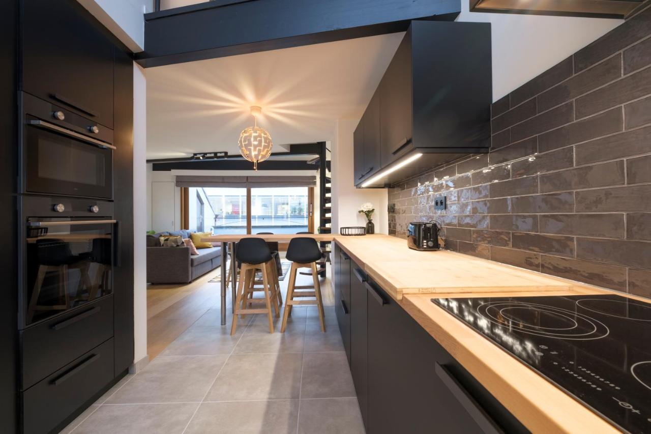 Functional Housings 2 Steps From Grand Place Брюксел Екстериор снимка